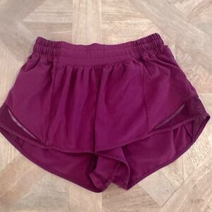 LULULEMON Hotty Hot Shorts